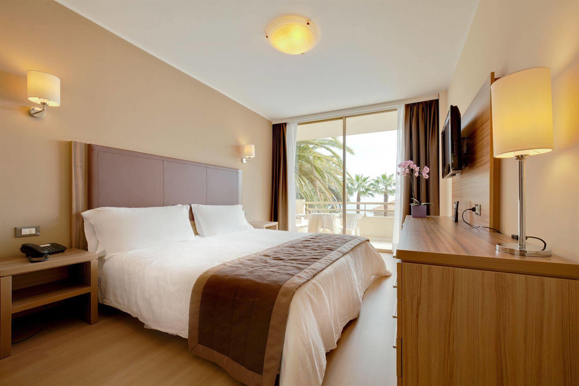 Hotel Nyala 4*